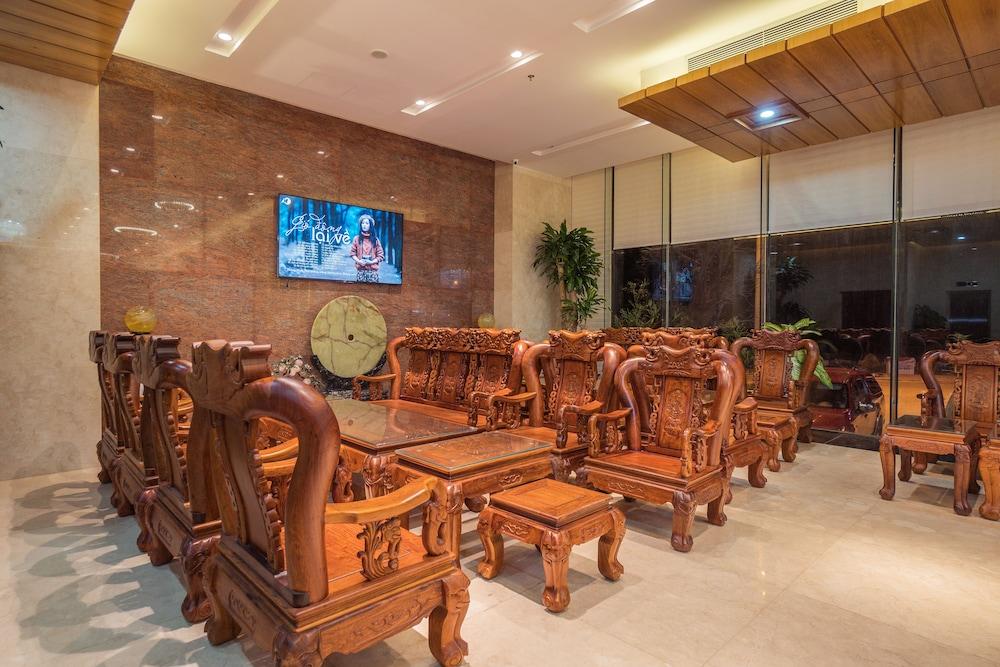 Vinh Hoang Hotel Dong Hoi Extérieur photo